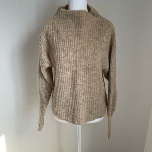 AUTHENTIC Paloma wool - Alpaca and Merino wool mock neck sweater. Size large.